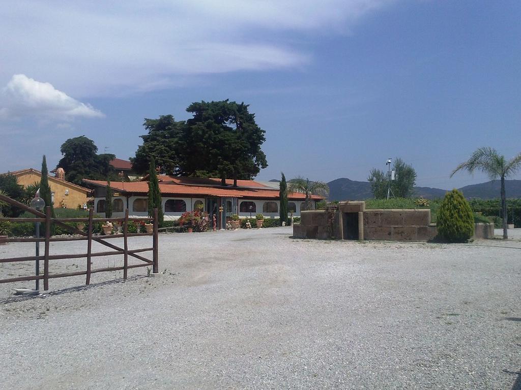 Agriturismo Borgo Dell'Aschetto Marina di Cerveteri Exterior foto